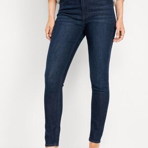 Old Navy, Women’s Super Skinny Ankle High-Rise, Size 4 Tall, Dark Wash. NWT